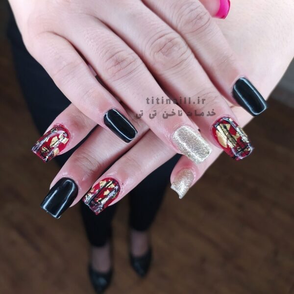 کاشت و ترمیم ناخن کرج